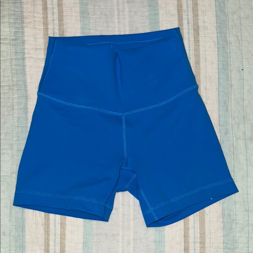 LULULEMON BIKER SHORTS